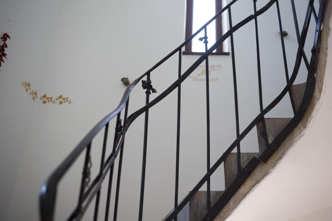 Kuria Apartman Budapest With Free Parking المظهر الخارجي الصورة