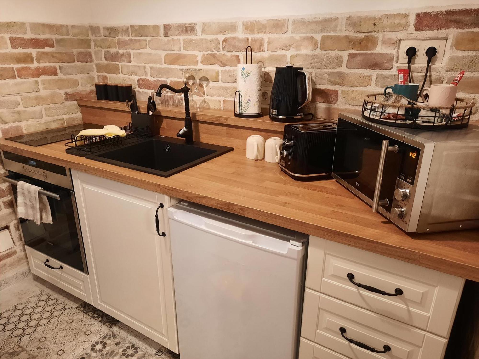 Kuria Apartman Budapest With Free Parking المظهر الخارجي الصورة