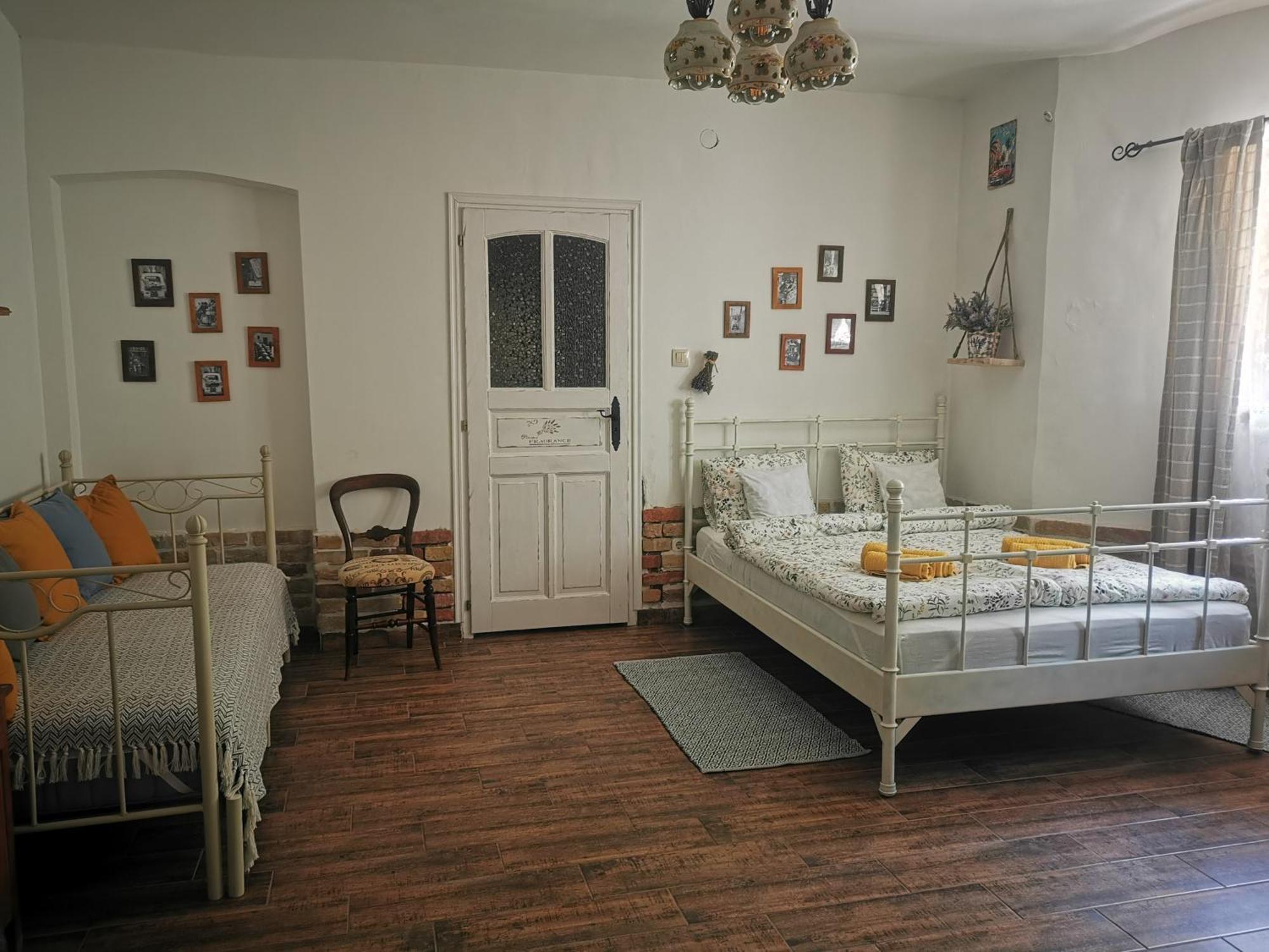 Kuria Apartman Budapest With Free Parking المظهر الخارجي الصورة