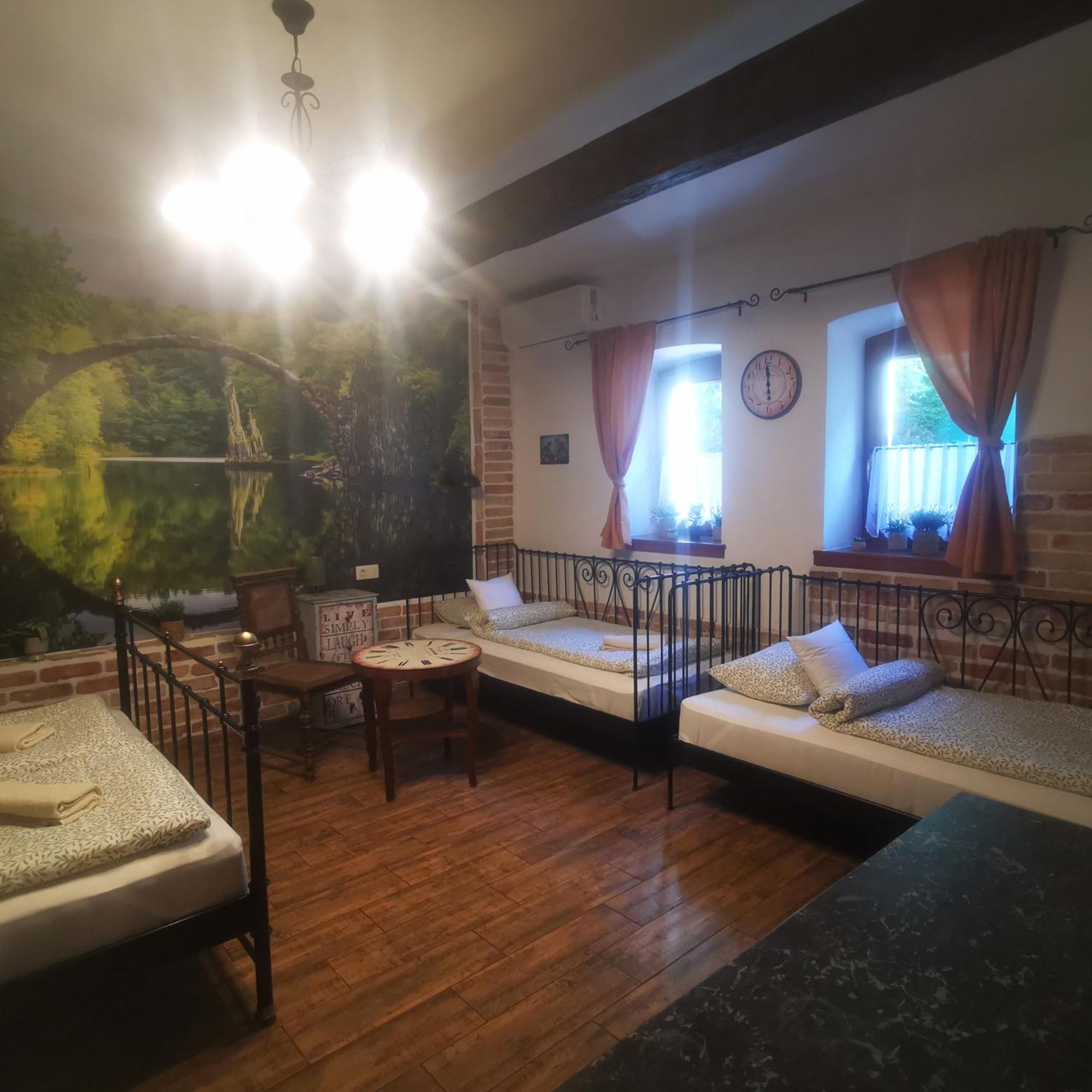 Kuria Apartman Budapest With Free Parking المظهر الخارجي الصورة